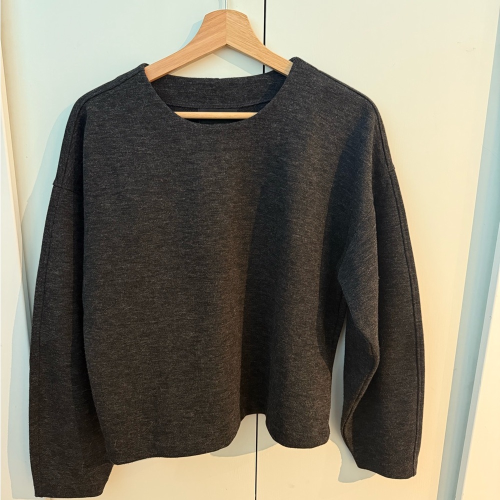 Banana Republic Charcoal Knit Top